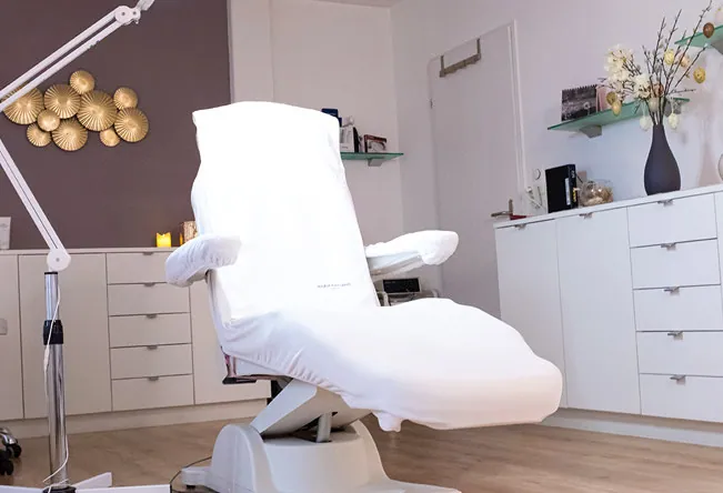 Behandlungsraum PURO Kosmetik